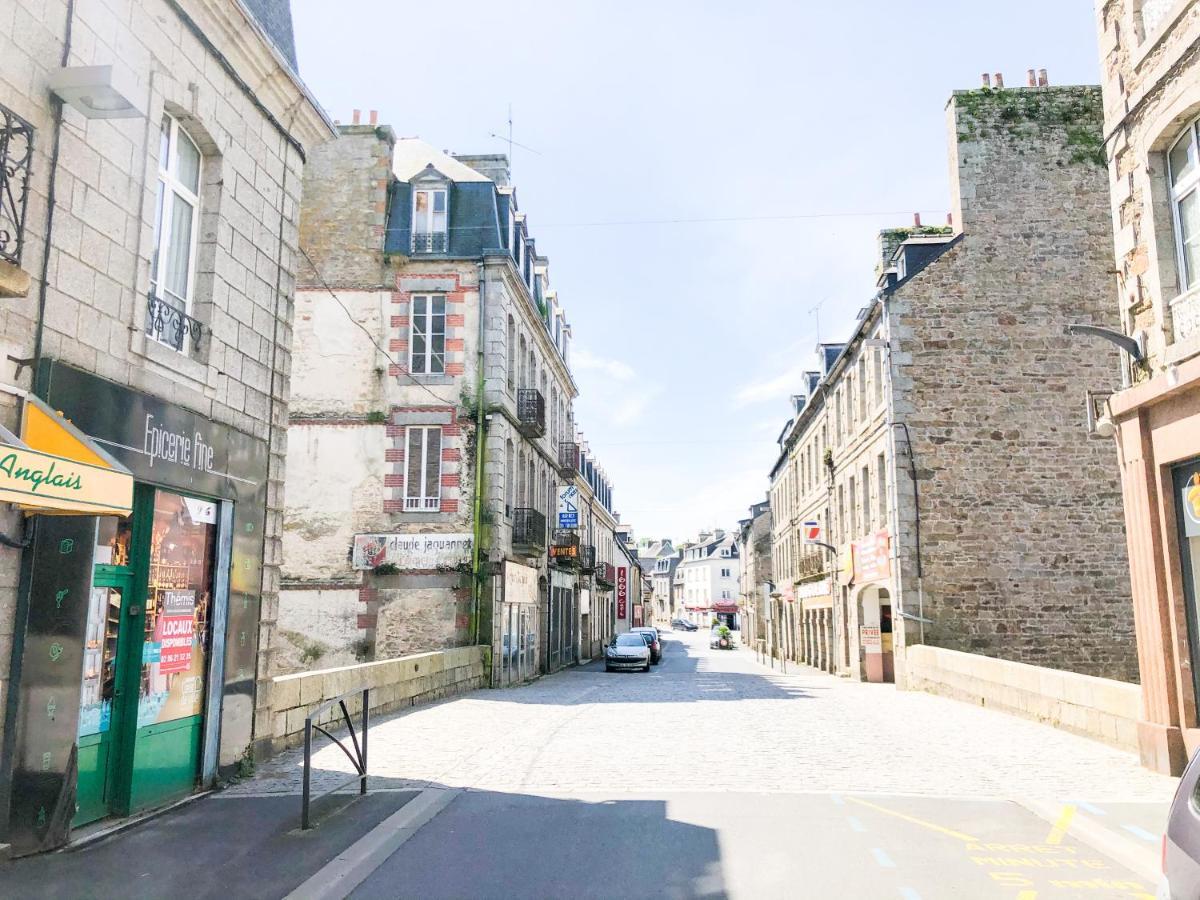 A Travers Le Temps ! Au Coeur De Guingamp Lejlighed Eksteriør billede