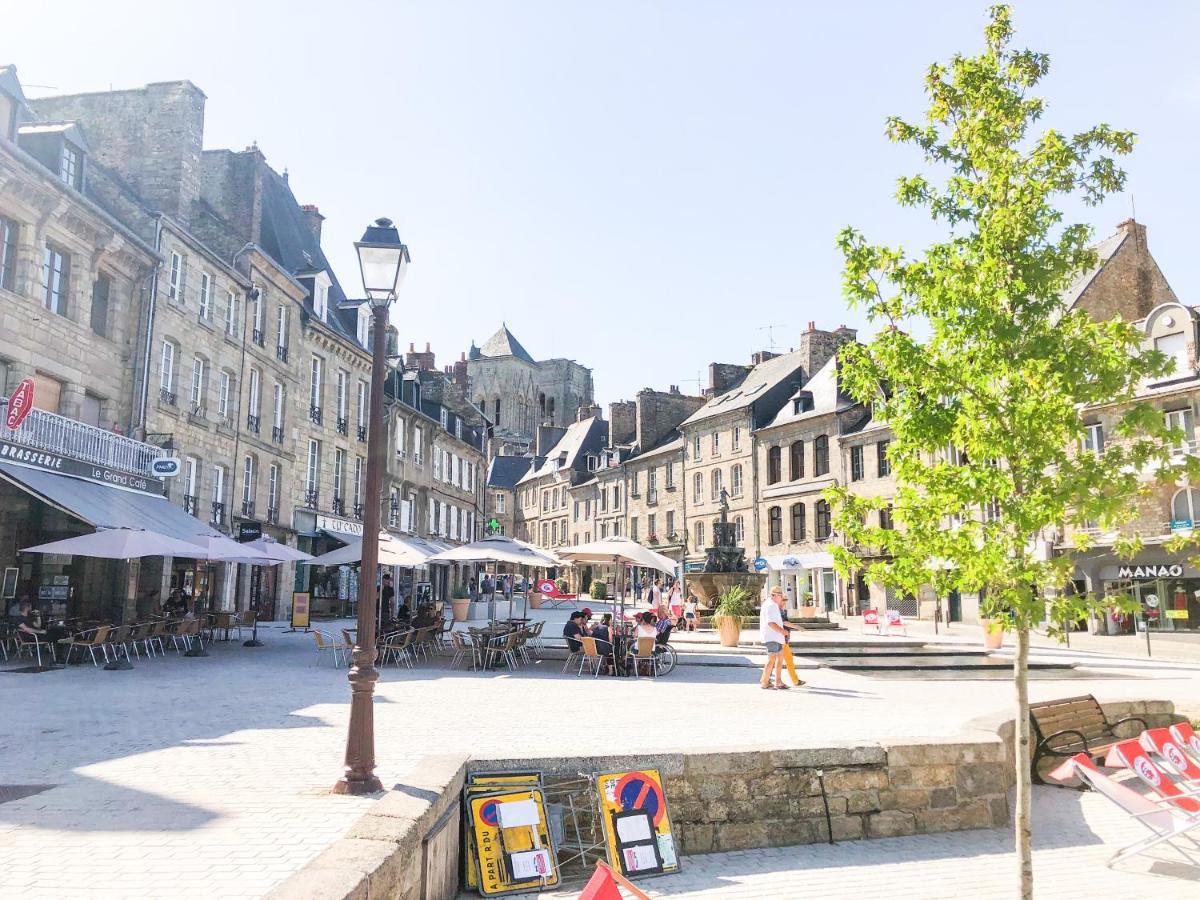 A Travers Le Temps ! Au Coeur De Guingamp Lejlighed Eksteriør billede